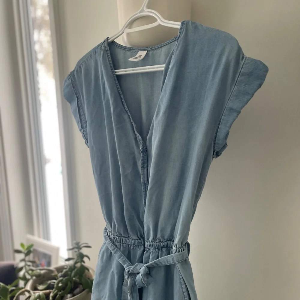 H&M lyocell light denim jumpsuit - Picture 3 of 7